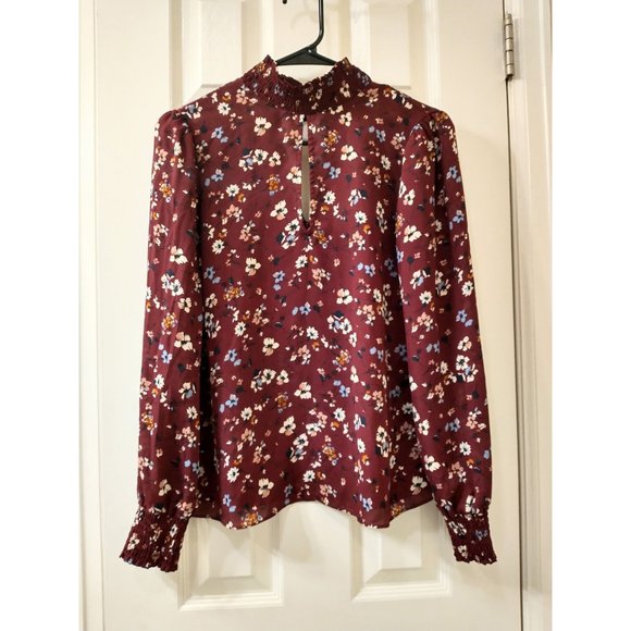 Socialite Burgundy Floral Blouse - Picture 3 of 7